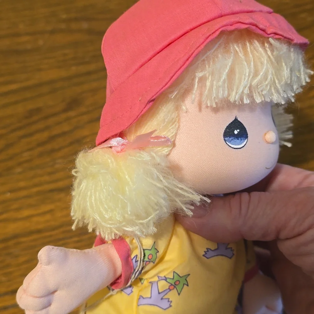 Vintage 1988 Applause Precious Moments Doll of the Month August With Stand NWT